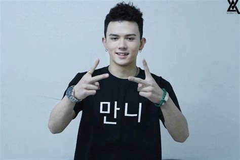Is There Any Muslim Kpop Idols Which Band They Are Associated To