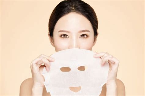 Sheet Mask Lokal Terbaik Yang Terbukti Bikin Kulit Cerah Dan Glowing