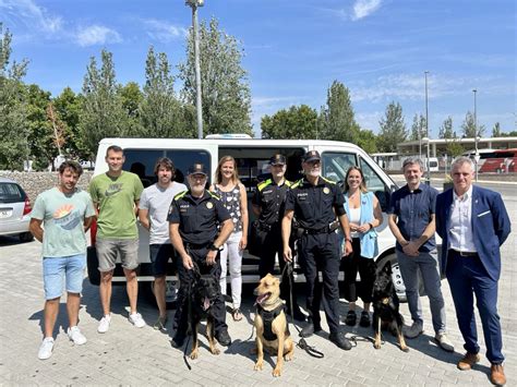 La Unitat Canina De La Policia Local D Amposta Estrena Nova Furgoneta