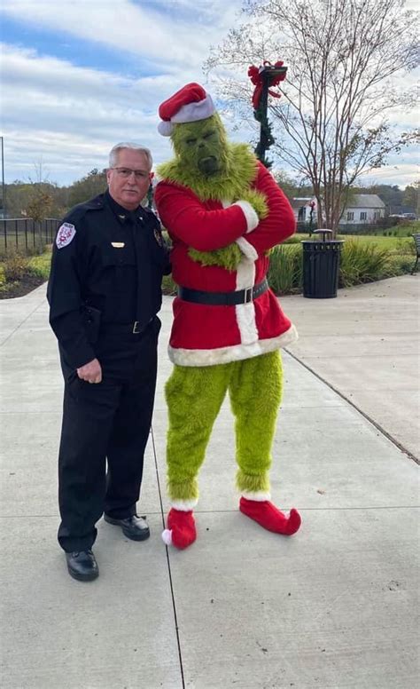 Gaffney Police Arrest The Grinch