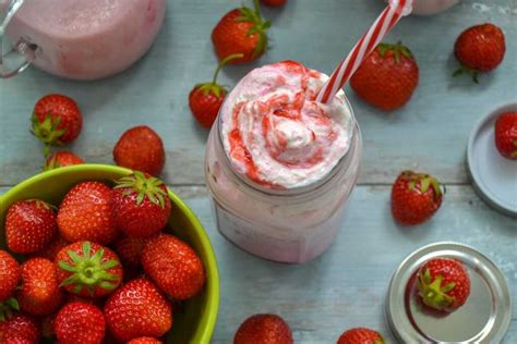 Erdbeermilch Einen Erdbeer Milchshake Selber Machen Kochen Aus Liebe