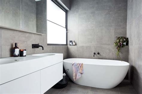 Stunning And Applicable Industrial Style Bathroom Ideas