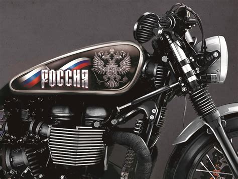 Печать наклеек на мотоцикл в Москве - низкие цены в типографии TPRINT