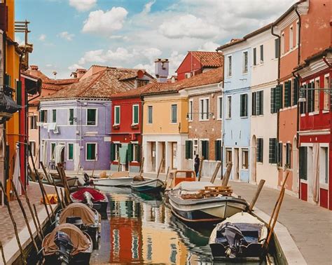 The Best Day Trip From Venice One Day In Burano CHARLIES WANDERINGS