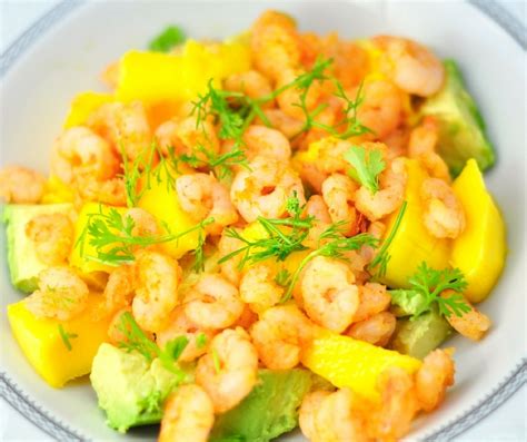 Avocado Mango Shrimp Salad In 10 Minutes Antos Kitchen