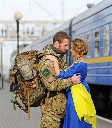Боєць Збройних сил України, учасник російсько - української війни... A ...