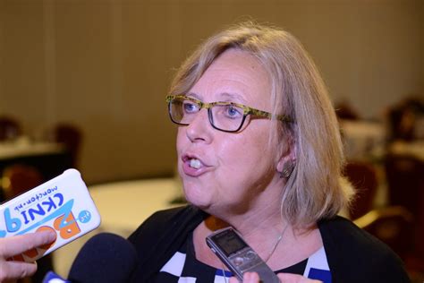 Glyphosate Elizabeth May Appuie La Mairesse De Moncton