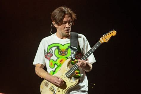 Red Hot Chili Peppers Supera Expectativas Em Porto Alegre