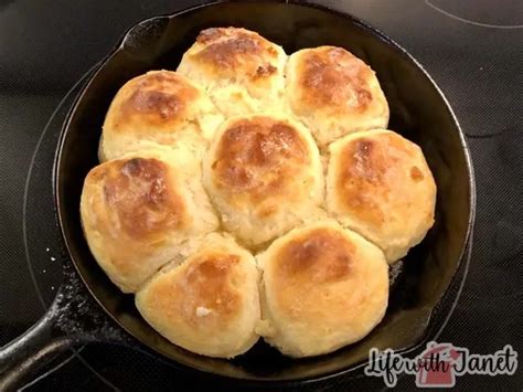 Buttermilk Biscuits