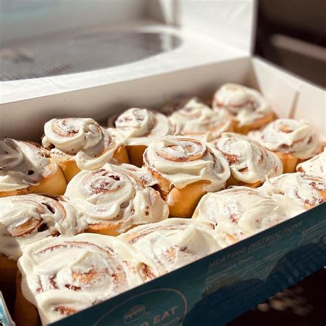 American Cinnamon Roll Chain Cinnabon Opening First S’pore Outlet - 8days