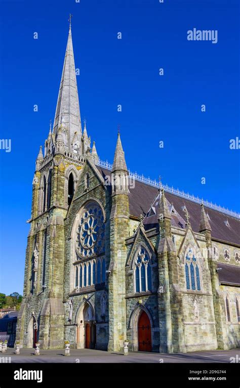 Irish church architecture hi-res stock photography and images - Alamy