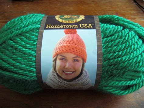 Lion Brand Hometown Usa Chunky Yarn Green Bay Packer Green