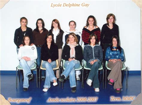 Photo de classe Term MMIC de Lycée Professionnel Delphine Gay Copains d avant