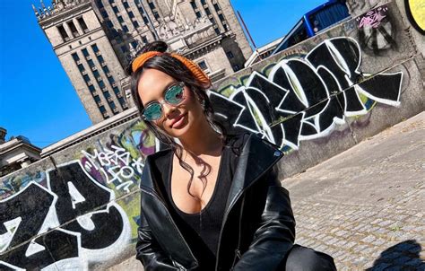 Hot Gwiazda Disco Polo Milena Grzywacz Z Zespo U Szpilki Wygl Da Jak Milion Dolar W