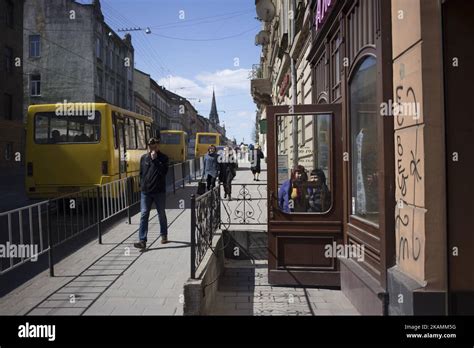 Gorodecka hi-res stock photography and images - Alamy