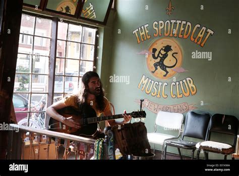 New Orleans Usa The Spotted Cat Music Club Frenchmen Street Stock