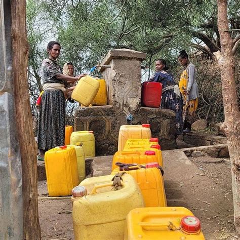 Äthiopien Zugang Zu Wasser Ermöglicht Mädchen Die Rückkehr In Die Schule Care