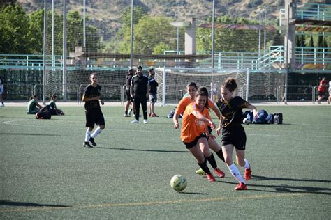 Max Color Patrocina El Primer Torneo Femenino De Talavera Tienda De