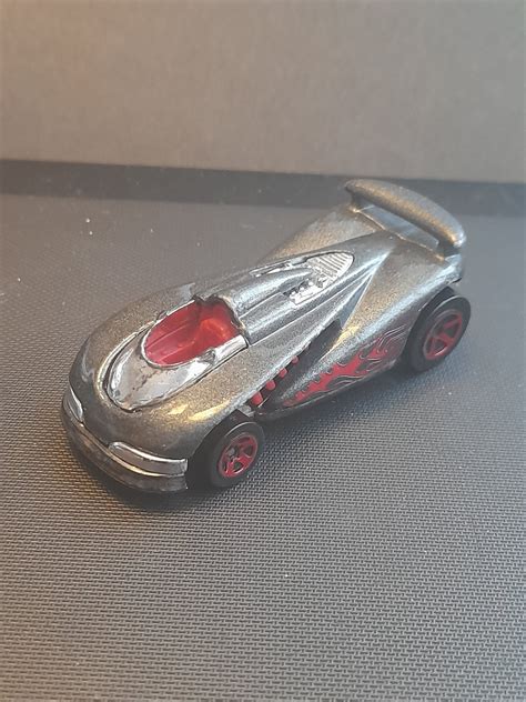 Se produkter som liknar Hot Wheels bil på Tradera
