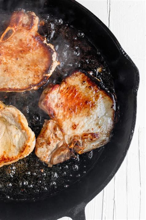 Chuletas De Puerco Cuban Pork Chops A Sassy Spoon