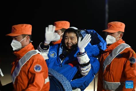 China S Shenzhou Astronauts Return Safely Accomplishing Many