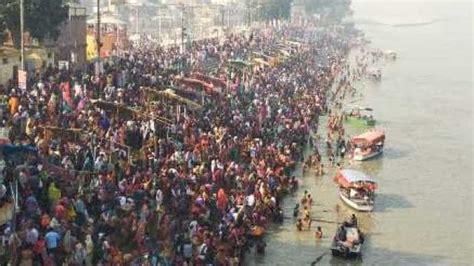 Ayodhya Millions Of Pilgrims Take Bath In Saryu On Kartik Purnima