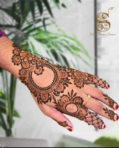 Stunning Trending Back Hand Mehendi Designs For Brides Artofit