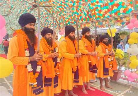 ਜੈਕਾਰਿਆਂ ਦੀ ਗੂੰਜ ਨਾਲ ਸ੍ਰੀ ਹੇਮਕੁੰਟ ਸਾਹਿਬ ਦੀ ਯਾਤਰਾ ਲਈ ਪਹਿਲਾ ਜੱਥਾ ਰਵਾਨਾ