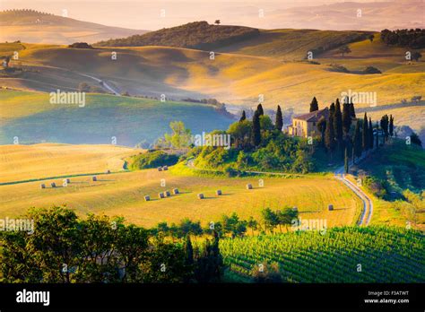 Italy Italian Fattoria Fotos Und Bildmaterial In Hoher Auflösung Alamy