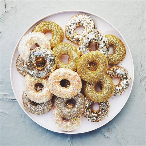 Tis The Season To Add Glitter To Everything 😉 🍩 Primark Christmas