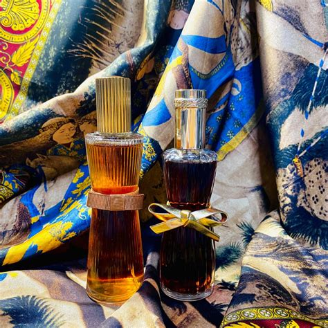 Youth Dew Amber Nude Est E Lauder Parfum Ein Es Parfum F R Frauen