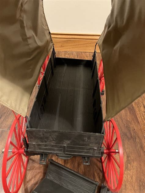 Vtg Johnny West Covered Buckboard Wagon Chestnut The Horse Whip Rare