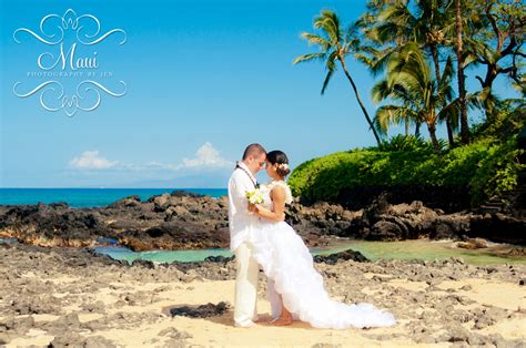 Maui Photography by Jen | Maui's Best Wedding Photographer- Gallery of Maui Weddings by Jen