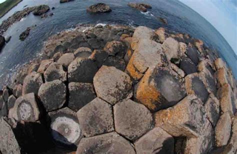 How Giant's Causeway and Devils Postpile were formed | Geology Page