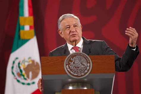 México propone un plan ruso asesor del presidente de Ucrania ante