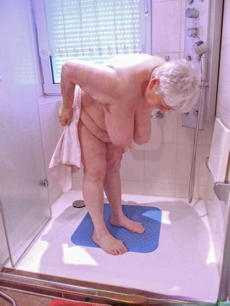 Chubby Granny Lavinia Strips Completely Naked And Shows Her Saggy Tits CoedCherry