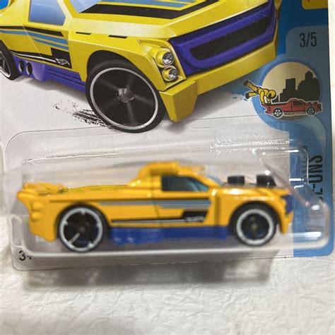 Yahoo Hot Wheels Fig Rig Hw Ride Ons