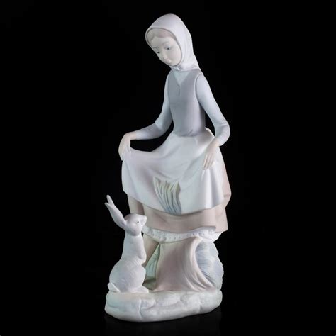 Lladro Girl With Rabbit Figurine - Aug 29, 2018 | Akiba Antiques in FL