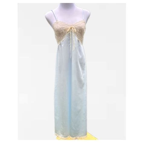 Vintage Pinehurst Blue Long Lingerie Petite Gem