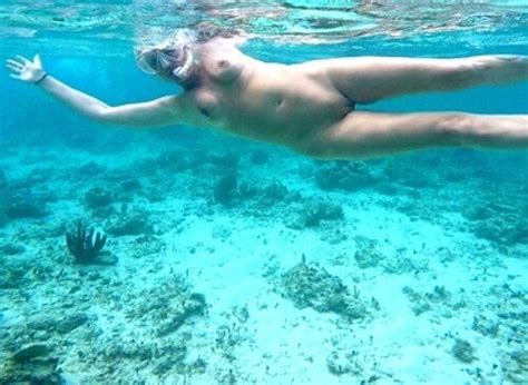 Nude Snorkeling Obsession