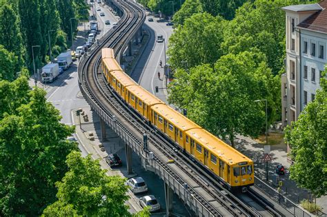 Chaos Bei Bvg Und S Bahn Berlin Jetzt Werden Auch Noch U1 Und U3