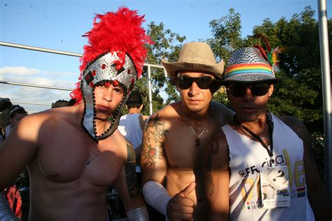 Fotos Grafia Parada Gay De Feira De Santana Manifesta Luto S V Timas Assassinadas