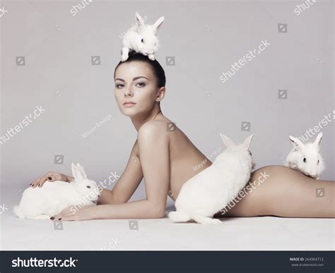 Studio Fashion Photo Naked Elegant Lady Stock Photo Shutterstock