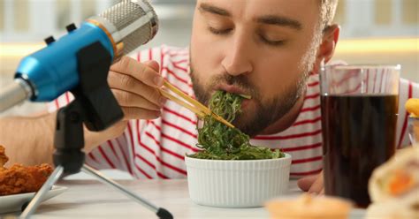 Czym jest mukbang i skąd się wziął Jakie zagrożenia niesie mukbang