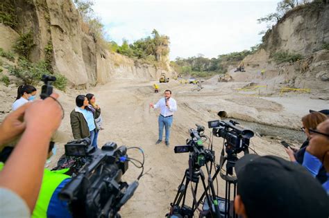 Ministerio de Obras Públicas on Twitter Todos los días iniciamos un