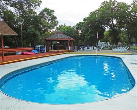 Where To Go Skinny Dipping From Vermont To Mexico