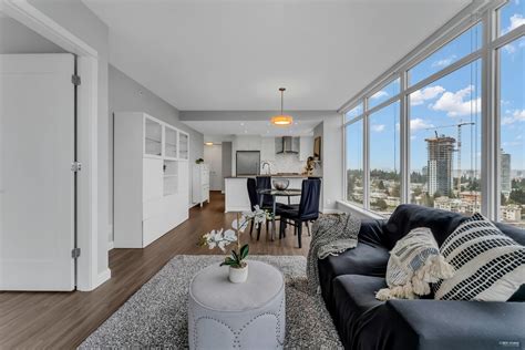 2002 - 520 COMO LAKE AVENUE, Coquitlam | For Sale @ $838,000 | Condos.ca