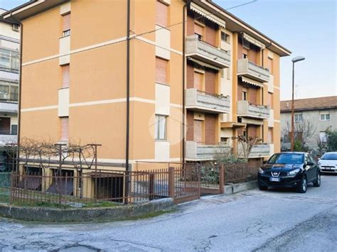 Vendita Appartamento Fano Quadrilocale In Via Giannandrea Lazzarini