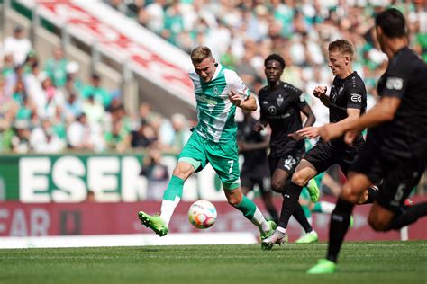 Drei Punkte Hergeschenkt VfB Stuttgart Verspielt Sieg Gegen Bremen In