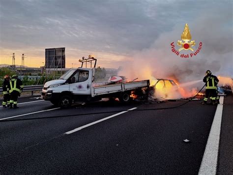 Tamponamento In Autostrada Intervento Dei Vigili Del Fuoco Piana Notizie